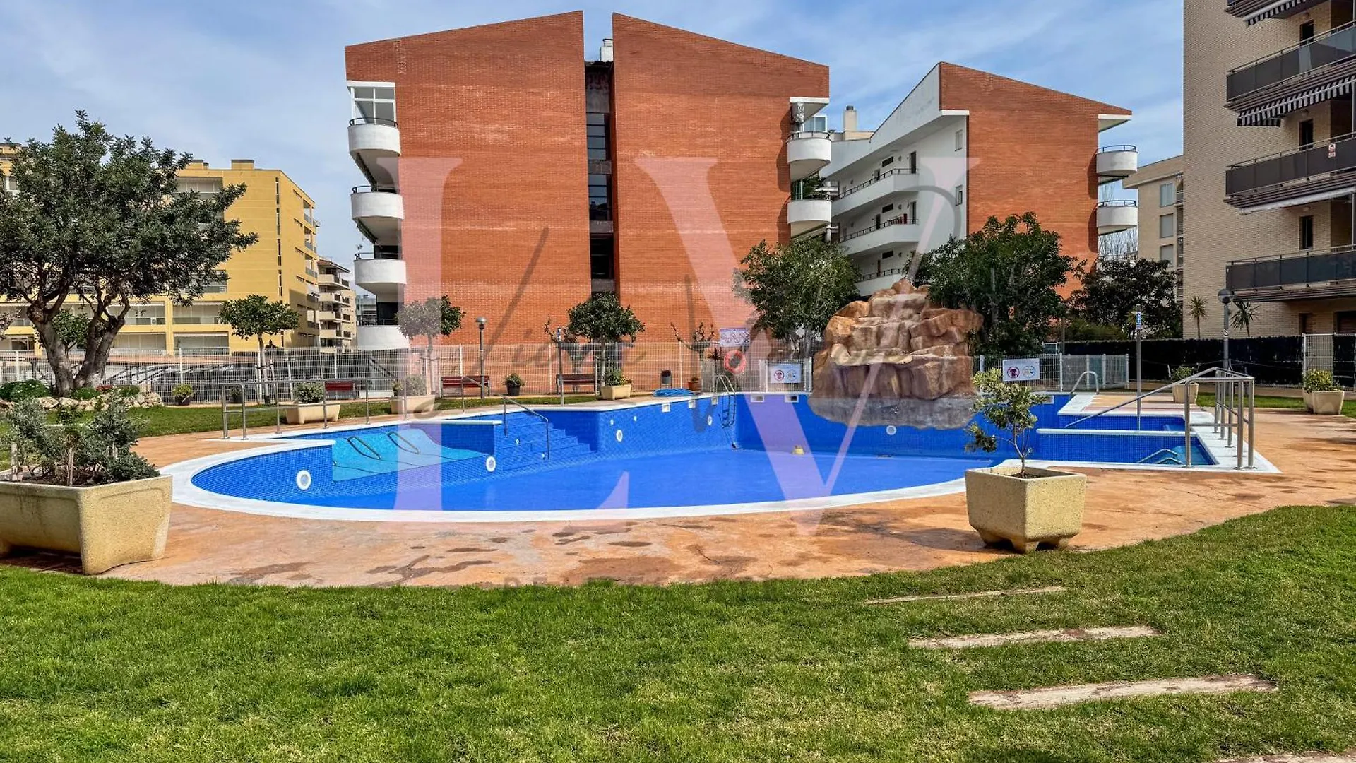 Apartamento Lv Real Estate Maldivas III La Pineda 0*,